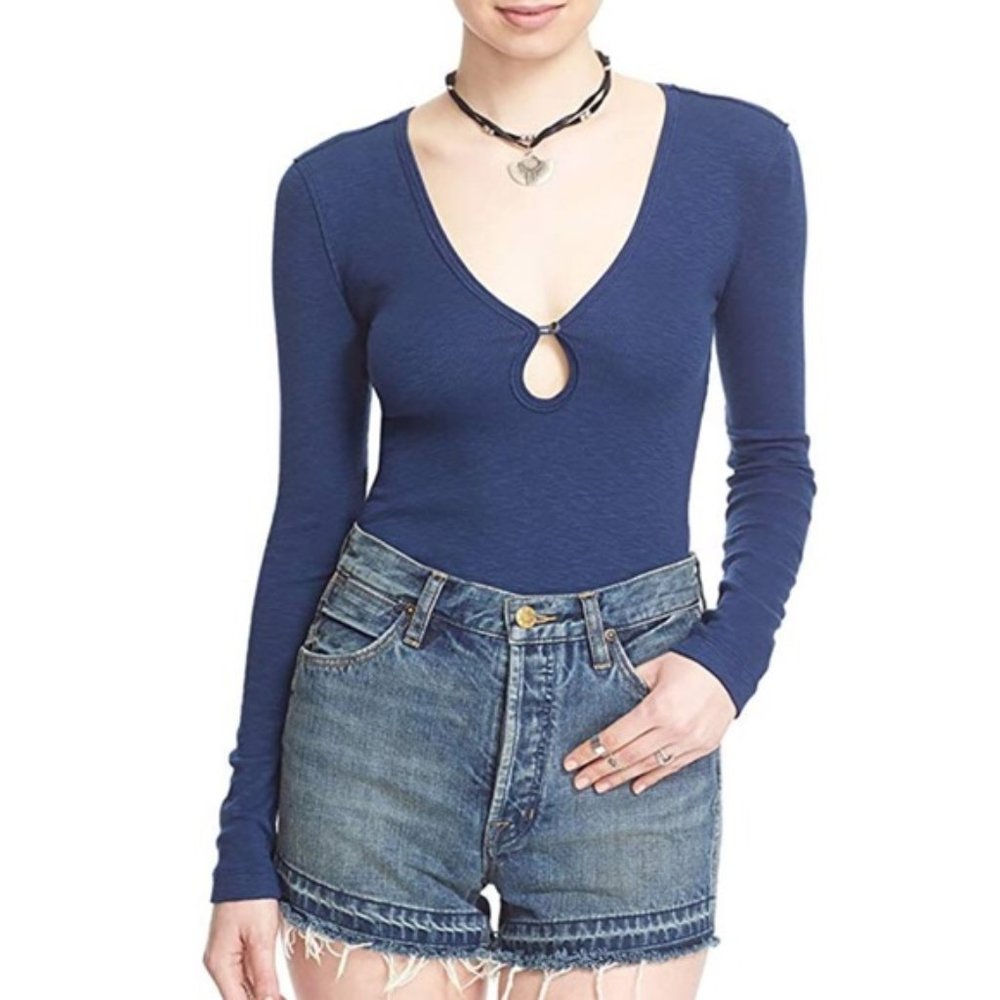 Free People Tate Keyhole Blue Layering Top XS NWT - Picture 3 of 16